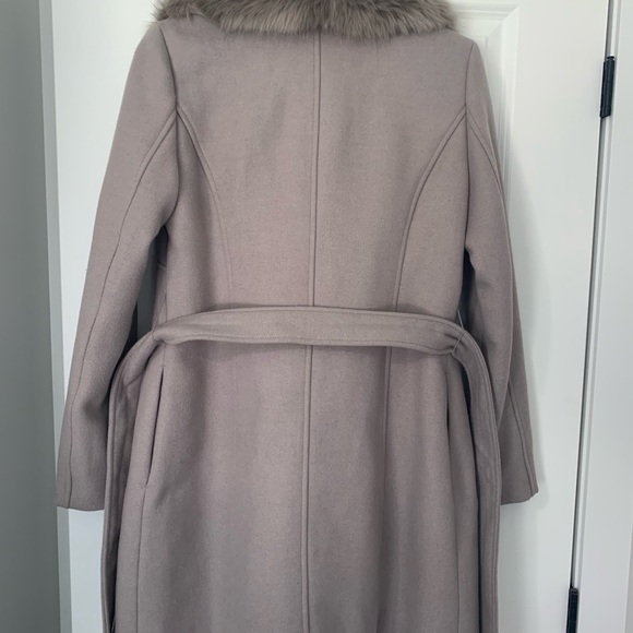 Ellabee International Structured Wool Coat. Faux Fur. Size Small. - Picture 8 of 9